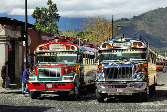 Guía de compra de las mejores piezas de cerámica antigua