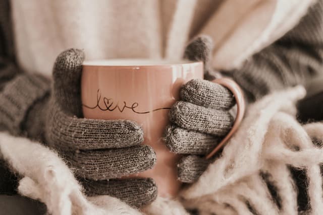Gants tactiles : Guide d'achat complet et technique